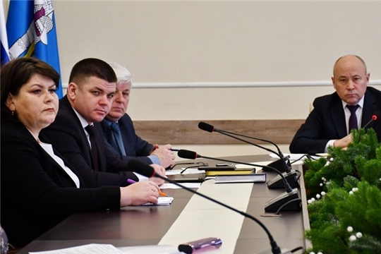 В администрации Батыревского муниципального округа прошло еженедельное рабочее совещание