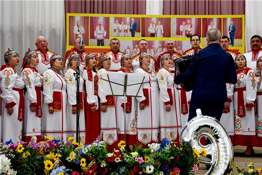 Народному Сугутскому хору — 90 лет!