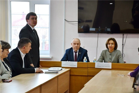 Министр труда и социальной защиты Чувашской Республики Алена Елизарова посетила Батыревский муниципальный округ