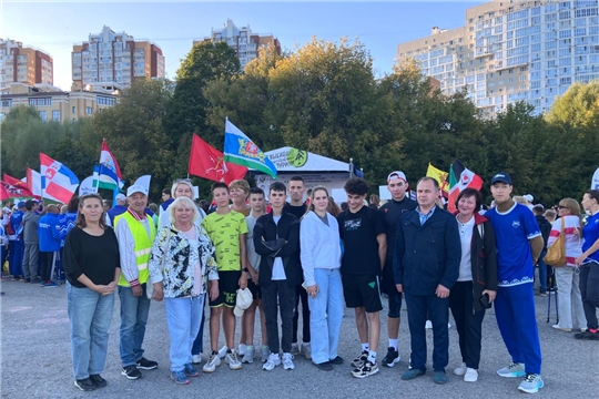 Коллектив нашей школы на открытии чемпионата России по спортивному туризму 