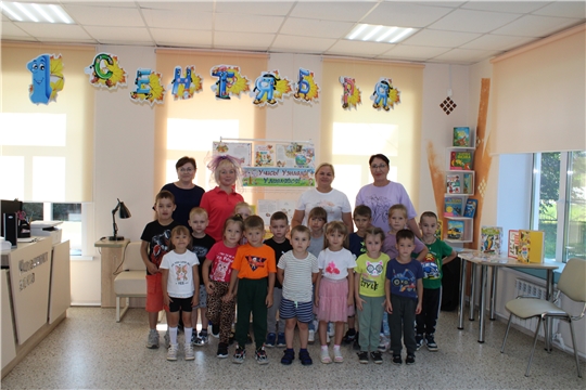 В мир знаний через Детскую библиотеку