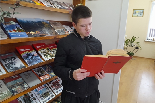 В Сутчевской сельской библиотеке функционирует выставка - память «Победа, по имени Сталинград»