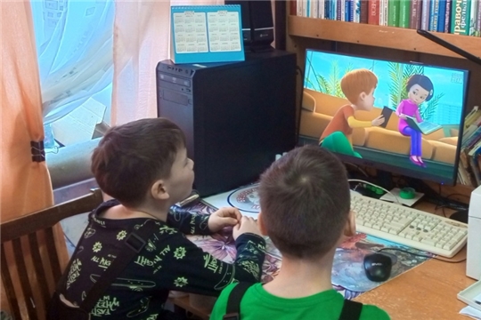 Час информации «Интернет – безопасное пространство» в Сятракасинской сельской библиотеке