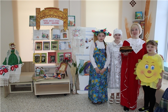 Широкая Масленица распахнула двери в Детской библиотеке