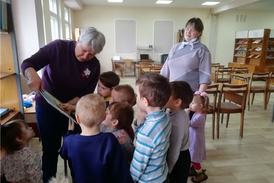 Международный день детской книги в Приволжской городской библиотеке