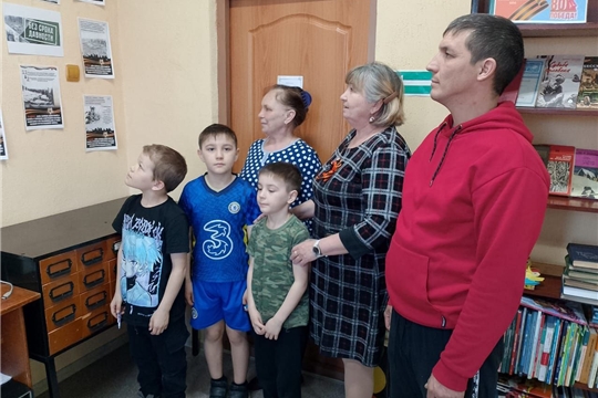 Тематический час «О том, что было не забудем…» в Малокамаевской сельской библиотеке