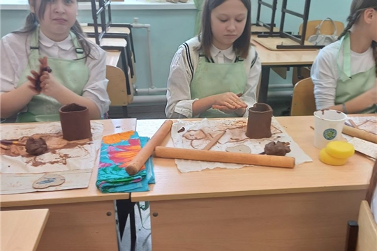 Мастер-класс к 8 марта в рамках проекта «Гончарная мастерская «Посадский ремесленник»
