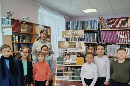 Литературный час «Встреча с Чеховым» в сыбайкасинской сельской библиотеке