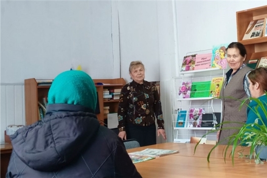Книжно -иллюстративная выставка «Образ пленительный, образ прекрасный» в Шешкарской сельской библиотеке