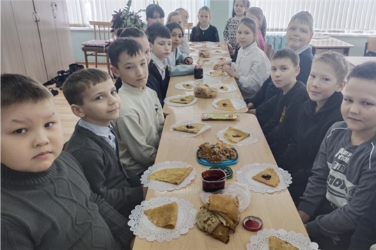 Познавательный час «Масленицу встречаем, в библиотеку созываем» в Хорнойской сельской библиотеке
