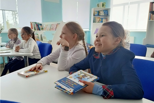 литературный праздник к Международному дню детской книги «С книгой в добрый путь»