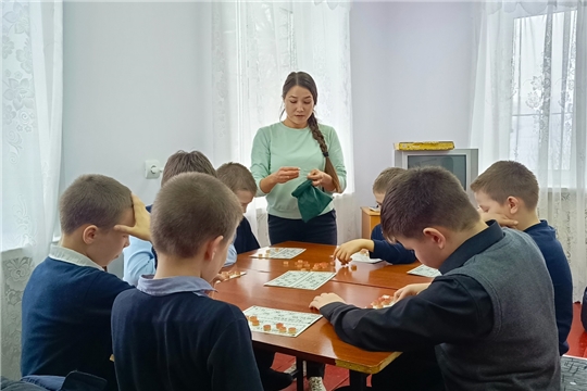 Увлекательная лото-викторина «Слагаемые здоровья» в Большекарачкинской сельской библиотеке