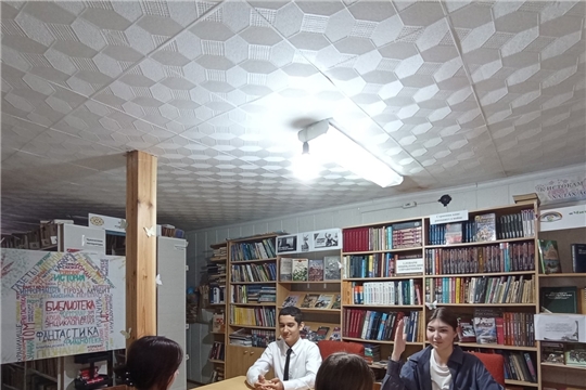 Интерактивная интеллектуальная игра "Квиз! Pro ЗОЖ" в Шомиковской сельской библиотеке