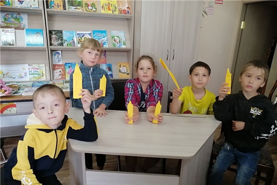Творческая мастерская по изготовлению закладки в Питеркинской сельской библиотеке