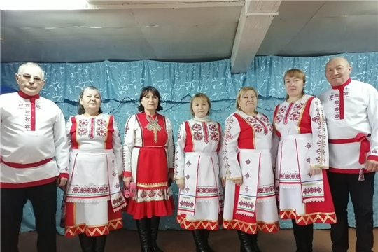 В Баймашкинской сельской библиотеке прошла тематическая беседа «Узоры чувашской вышивки»
