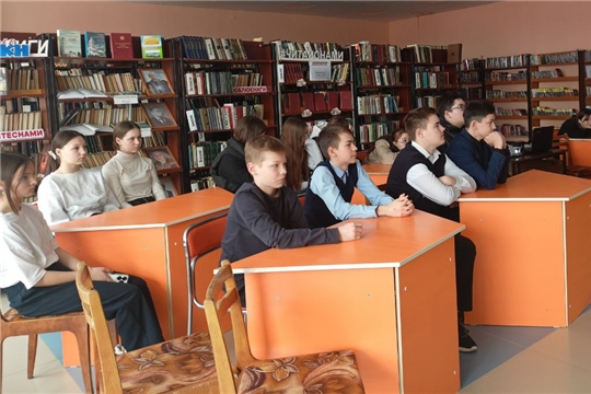 Литературный час «Великий художник слова» в Центральной библиотеке