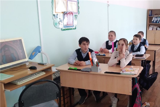 Литературное чтение "Семейные традиции - путь к гармонии" в отделе по работе с детьми
