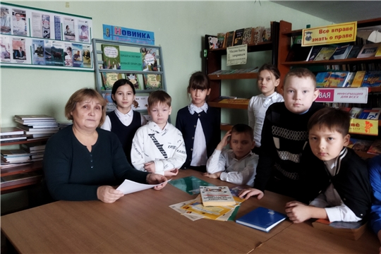 Беседа "Плюсы и минусы интернета" в Новоатайской сельской библиотеке