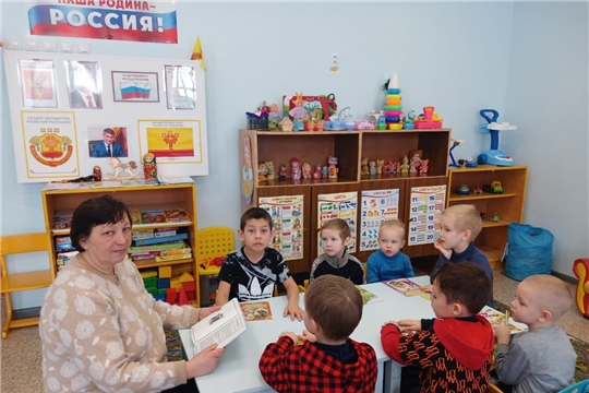 Акция "Читаем вместе, читаем вслух" в Староатайской сельской библиотеке