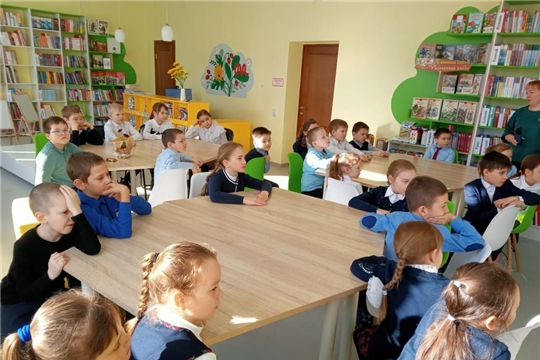 Жанровый микс по творчеству современных писателей «В стране литературных героев» в зале «Сила Семьи» 