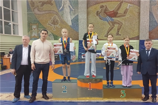 Открытый турнир по вольной борьбе среди девушек 2011-2012 гг.р. на призы ЗТ ЧР, ЗРФКиС ЧР