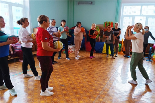Инструктора по физической культуре детских садов совершенствуют свое мастерство