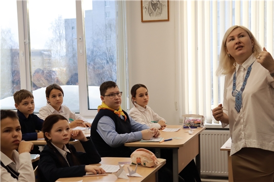 Единый методический день в школе как один из компонентов системы повышения квалификации: педагоги города ознакомились с технологиями педагогической работы МБОУ «СОШ № 12»