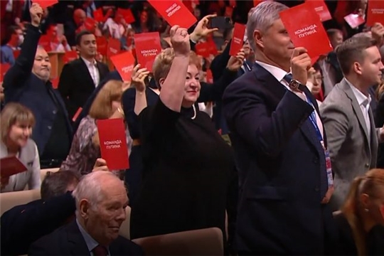 Группа избирателей единогласно выдвинула Путина на пост президента