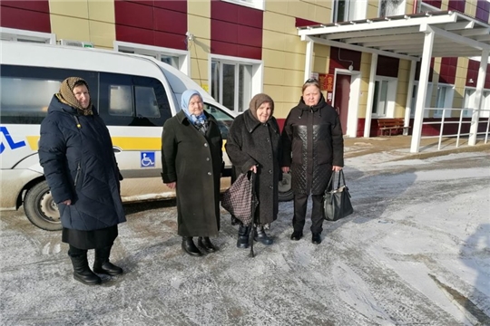 Благодаря спецтранспорту жители отдаленных сел и деревень проходят диспансеризацию