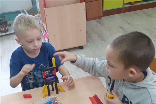 Палочками Кюизенера.