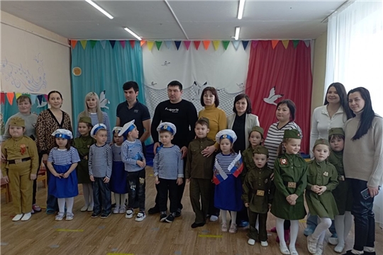 С днем Защитника Отечества