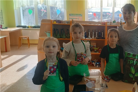 Акция «Цветы Победы»
