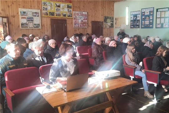 Глава Шемуршинского муниципального округа Сергей Галкин продолжает проводить встречи с населением