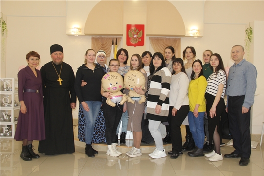 Праздник материнства в Шемуршинском ЗАГСе