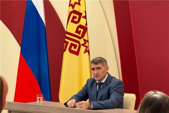 Олег Николаев : «Чăваш Енре кашни çын хăйне телейлĕ туйтăр...»