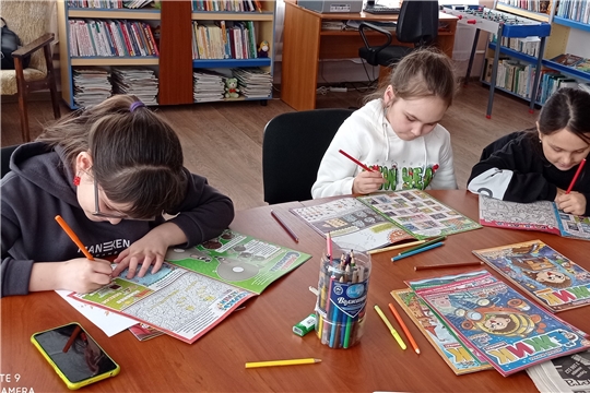 Интересная встреча «Книг, конечно, есть немало, только я люблю журналы» в Туванской сельской библиотеке им. Г. И. Фёдорова