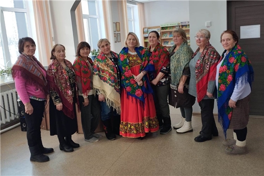 В Ходарской сельской библиотеке имени Вениамина Федоровича Николаева прошли фольклорные посиделки "Масленица к нам идёт"