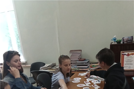 Игровая программа "Сказочная карусель" в Большеалгашинской сельской библиотеке
