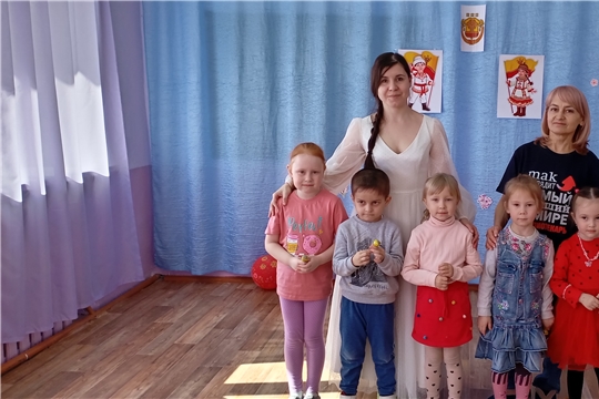 Малыши-читатели Торханской сельской библиотеки стали активными участниками увлекательного путешествия в мир здоровья и хорошего самочувствия