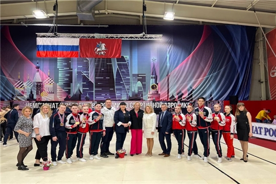 Сборная команда Чувашии по спортивной аэробике готовится к старту на чемпионат России