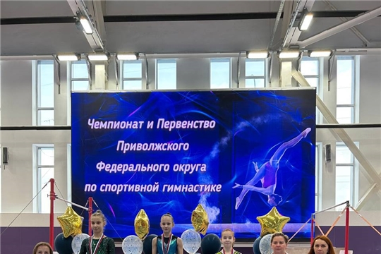 Маргарита Леонтьева выигрывает "бронзу" первенства Приволжского федерального округа по спортивной гимнастике в многоборье по программе КМС