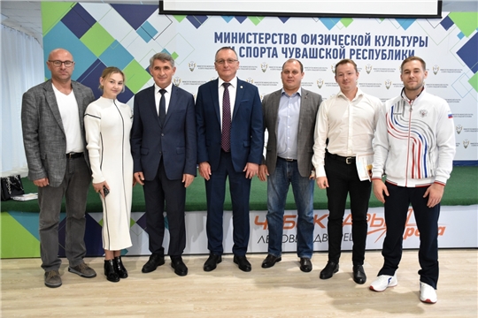 В рамках мероприятий, посвященных Дню физкультурника, представители БУ ДО «СШОР №6» приняли участие во встрече с Главой Чувашии