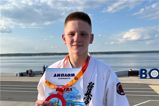 Алексей Фомин будет сражаться за звание Чемпиона по киокушин