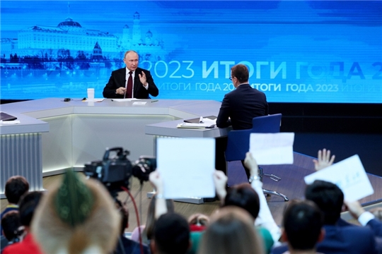Президент России Владимир Путин: «Спорт вне политики, он призван объединять людей»