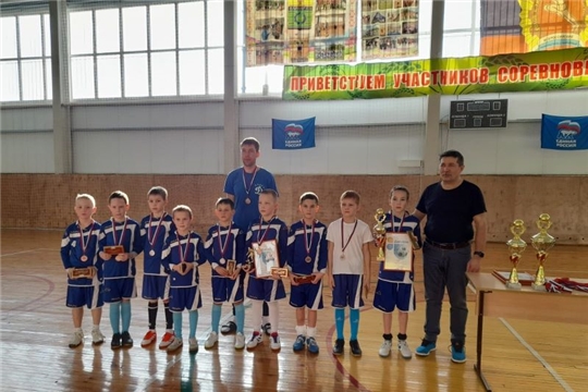 Футболисты спортшколы «Хелхем» снова в числе призеров