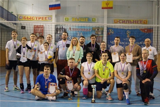Турнир по волейболу среди смешанных команд формата 4*2