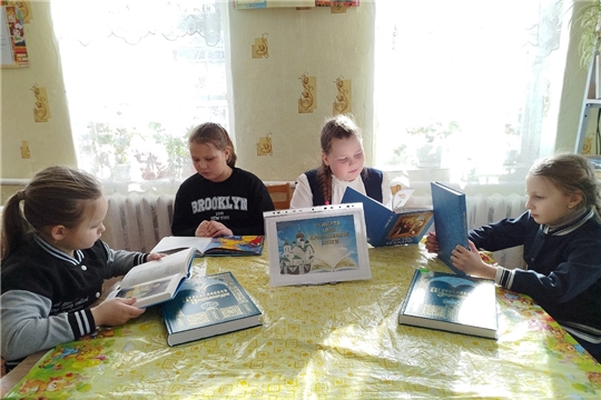 В Алдиаровской библиотеке провели православный час "День православной книги"