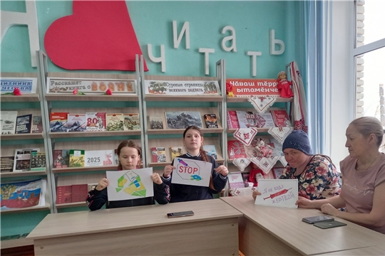 В Индырчской библиотеке провели беседу – призыв «Скажи наркотикам – НЕТ!»