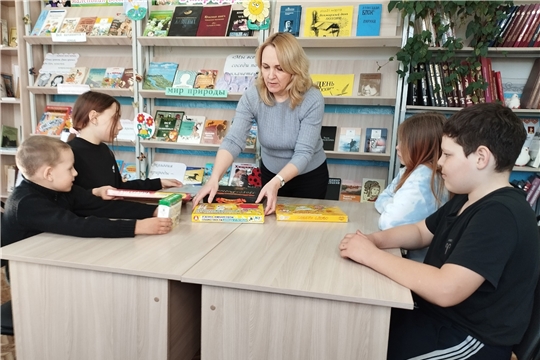 В Можарской библиотеке состоялась интеллектуальная игра «Зарядка для ума»
