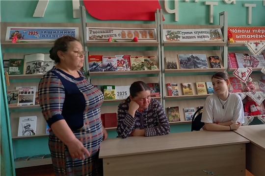 В Индырчской библиотеке провели видео знакомство «Александр Невский – ангел-хранитель Руси»